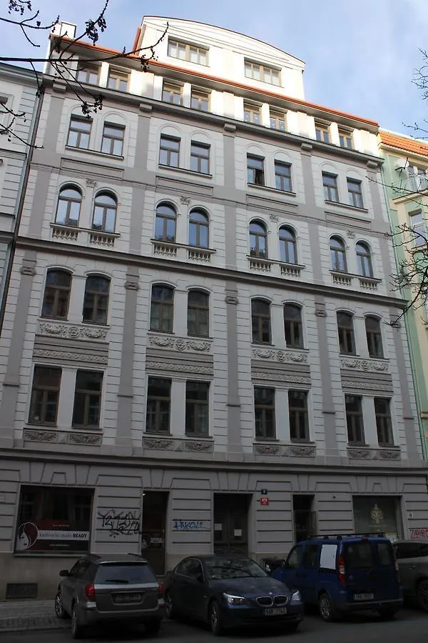 Apartment Kubelikova Apartmeet Prague